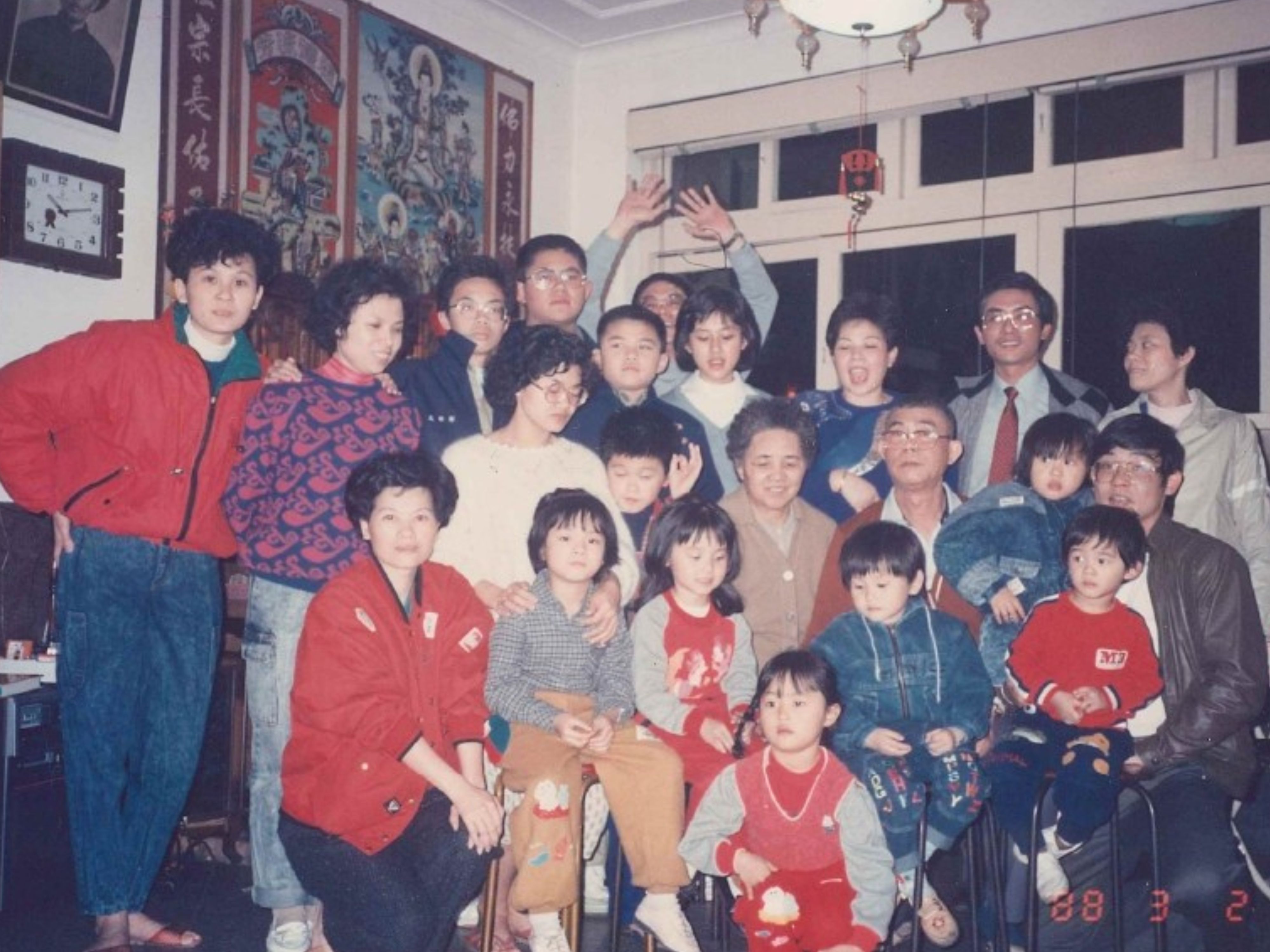 許金鷹早年與萬華大家族的合照