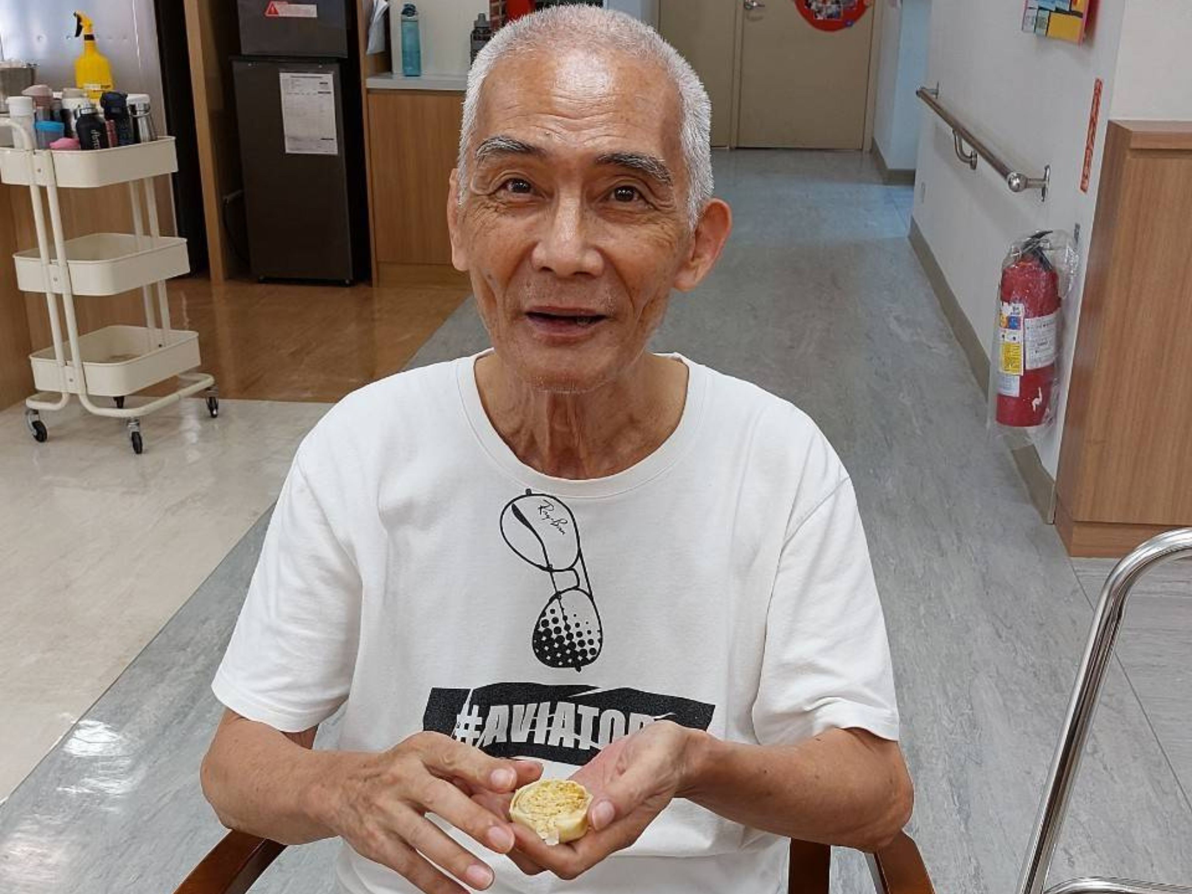 丈夫在安養機構中受到妥善照顧